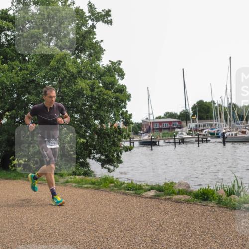 22.06.2025 - Viking Triathlon KatJ http://msf.ph/oto/8130110 22.06.2025 14:00:28 Laufen 222 meine-sportfotos.de
