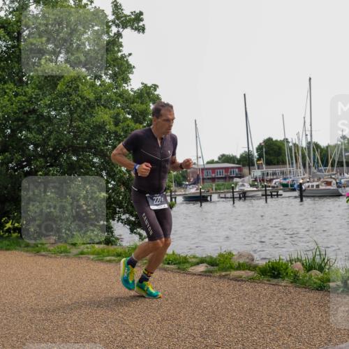 22.06.2025 - Viking Triathlon KatJ http://msf.ph/oto/8130118 22.06.2025 14:00:28 Laufen 222 meine-sportfotos.de