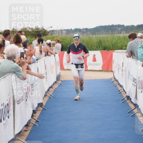 22.06.2025 - Viking Triathlon MichiJ http://msf.ph/oto/8130136 22.06.2025 15:30:10 Ziel 217, 433 meine-sportfotos.de