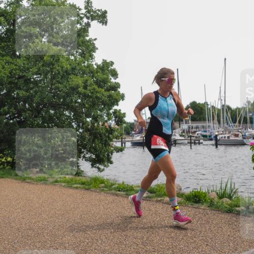 22.06.2025 - Viking Triathlon KatJ http://msf.ph/oto/8130137 22.06.2025 14:00:39 Laufen 425, 605 meine-sportfotos.de