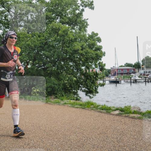 22.06.2025 - Viking Triathlon KatJ http://msf.ph/oto/8130142 22.06.2025 14:00:42 Laufen 425 meine-sportfotos.de