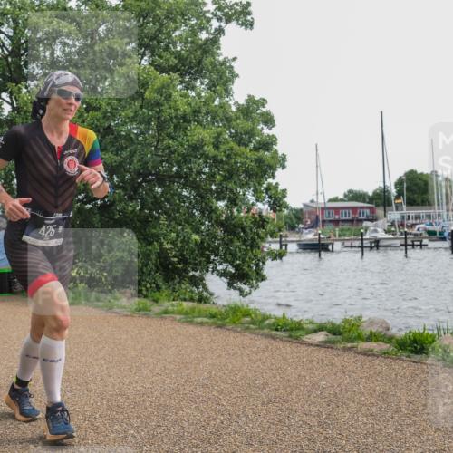 22.06.2025 - Viking Triathlon KatJ http://msf.ph/oto/8130145 22.06.2025 14:00:42 Laufen 425 meine-sportfotos.de