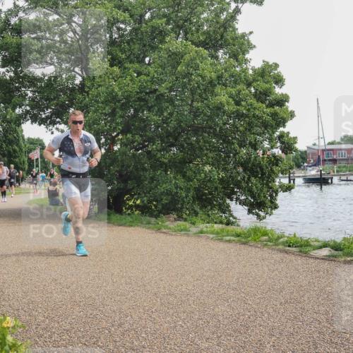 22.06.2025 - Viking Triathlon KatJ http://msf.ph/oto/8130151 22.06.2025 14:00:46 Laufen 76 meine-sportfotos.de