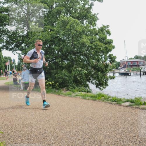 22.06.2025 - Viking Triathlon KatJ http://msf.ph/oto/8130155 22.06.2025 14:00:46 Laufen 76 meine-sportfotos.de