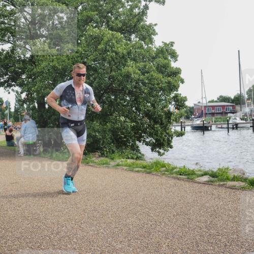 22.06.2025 - Viking Triathlon KatJ http://msf.ph/oto/8130159 22.06.2025 14:00:47 Laufen 76 meine-sportfotos.de