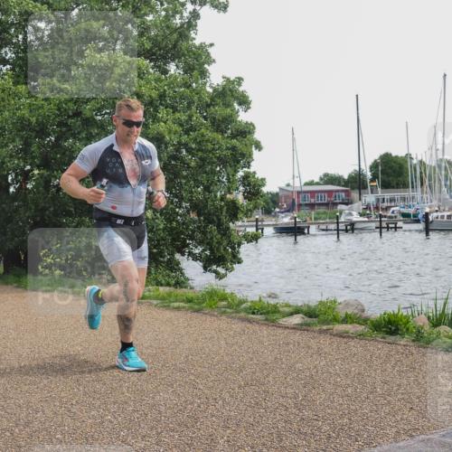22.06.2025 - Viking Triathlon KatJ http://msf.ph/oto/8130163 22.06.2025 14:00:47 Laufen 76 meine-sportfotos.de