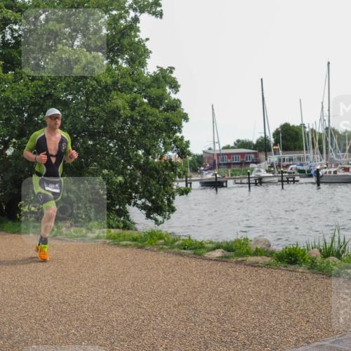 22.06.2025 - Viking Triathlon KatJ http://msf.ph/oto/8130169 22.06.2025 14:00:52 Laufen 99, 281 meine-sportfotos.de