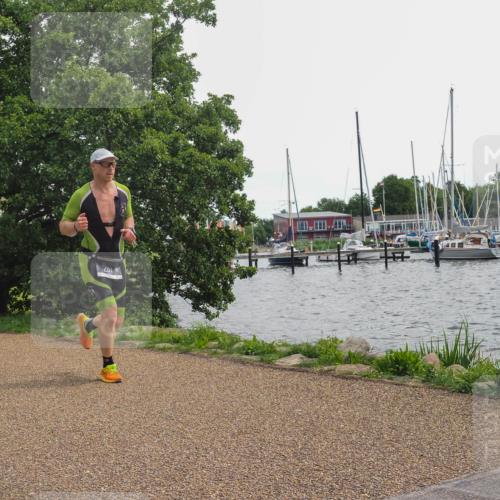 22.06.2025 - Viking Triathlon KatJ http://msf.ph/oto/8130173 22.06.2025 14:00:52 Laufen 99, 281 meine-sportfotos.de