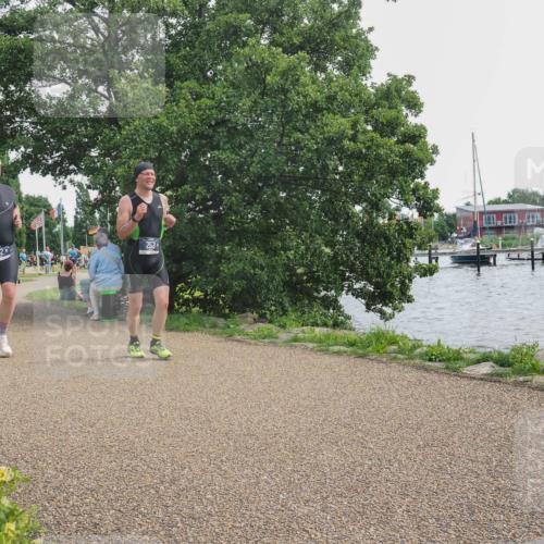 22.06.2025 - Viking Triathlon KatJ http://msf.ph/oto/8130193 22.06.2025 14:00:55 Laufen 99, 253, 281, 532 meine-sportfotos.de