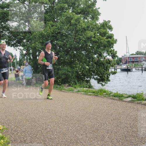 22.06.2025 - Viking Triathlon KatJ http://msf.ph/oto/8130197 22.06.2025 14:00:55 Laufen 99, 253, 281, 532 meine-sportfotos.de