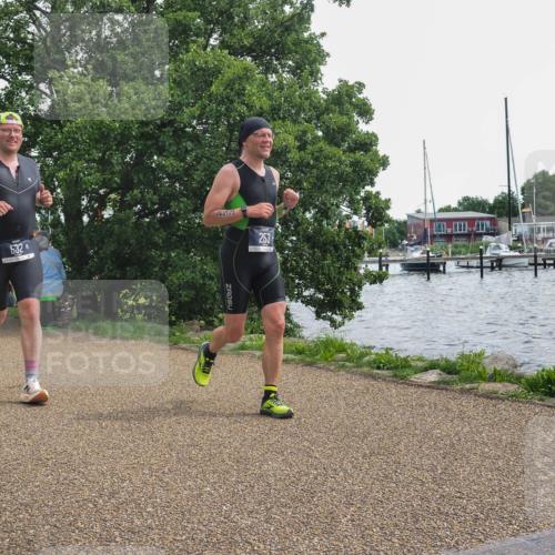 22.06.2025 - Viking Triathlon KatJ http://msf.ph/oto/8130206 22.06.2025 14:00:56 Laufen 99, 253, 532 meine-sportfotos.de
