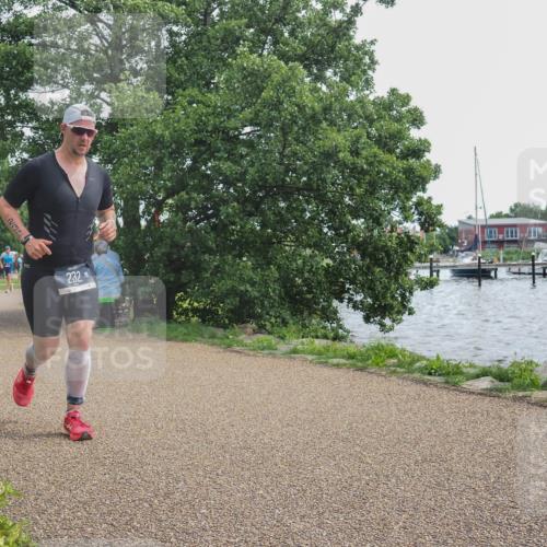 22.06.2025 - Viking Triathlon KatJ http://msf.ph/oto/8130228 22.06.2025 14:00:59 Laufen 232, 253, 532 meine-sportfotos.de