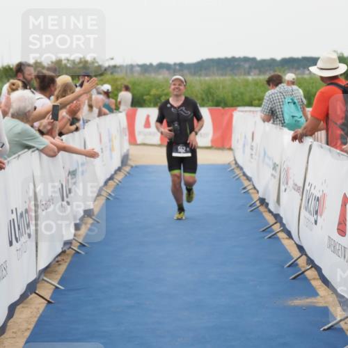 22.06.2025 - Viking Triathlon MichiJ http://msf.ph/oto/8130244 22.06.2025 15:30:23 Ziel 552 meine-sportfotos.de