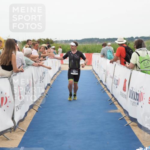 22.06.2025 - Viking Triathlon MichiJ http://msf.ph/oto/8130264 22.06.2025 15:30:24 Ziel 552 meine-sportfotos.de