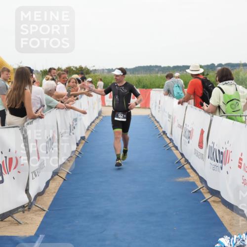 22.06.2025 - Viking Triathlon MichiJ http://msf.ph/oto/8130266 22.06.2025 15:30:24 Ziel 552 meine-sportfotos.de