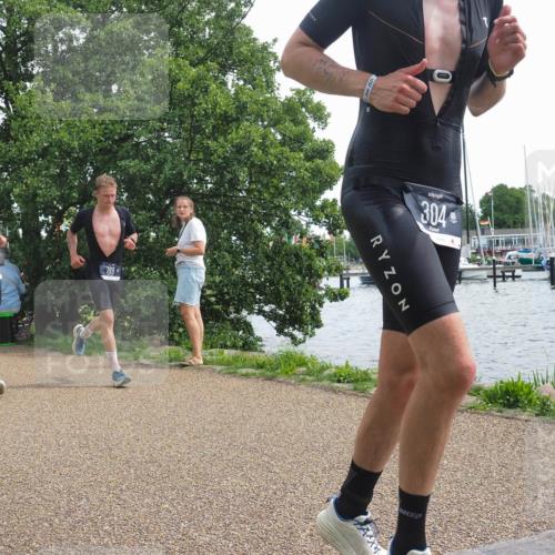 22.06.2025 - Viking Triathlon KatJ http://msf.ph/oto/8130278 22.06.2025 14:01:21 Laufen 189, 266, 304 meine-sportfotos.de