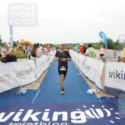22.06.2025 - Viking Triathlon MichiJ http://msf.ph/oto/8130292 22.06.2025 15:30:25 Ziel 552 meine-sportfotos.de
