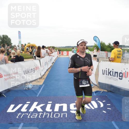 22.06.2025 - Viking Triathlon MichiJ http://msf.ph/oto/8130307 22.06.2025 15:30:26 Ziel 552 meine-sportfotos.de