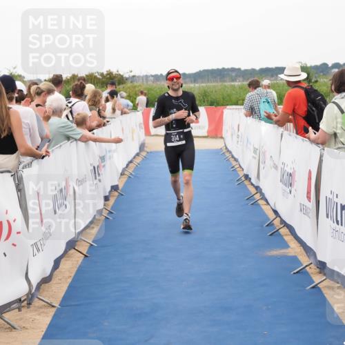 22.06.2025 - Viking Triathlon MichiJ http://msf.ph/oto/8130324 22.06.2025 15:30:32 Ziel 314 meine-sportfotos.de