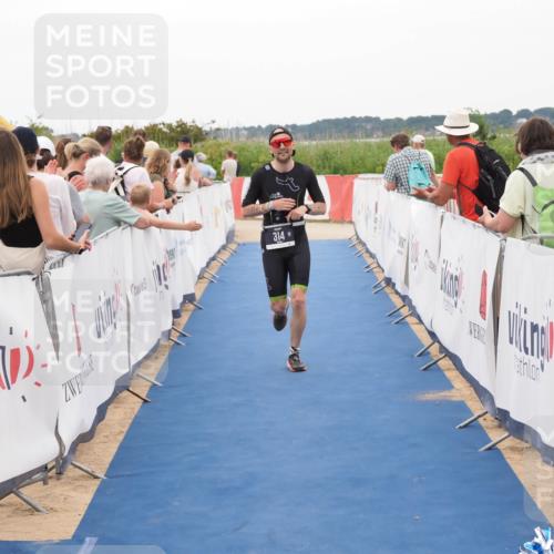 22.06.2025 - Viking Triathlon MichiJ http://msf.ph/oto/8130326 22.06.2025 15:30:32 Ziel 314 meine-sportfotos.de