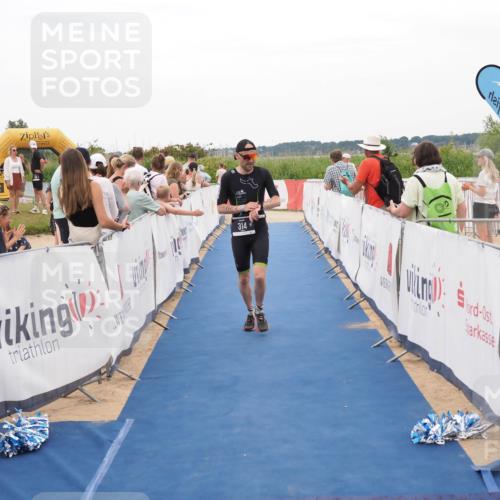 22.06.2025 - Viking Triathlon MichiJ http://msf.ph/oto/8130334 22.06.2025 15:30:33 Ziel 314 meine-sportfotos.de