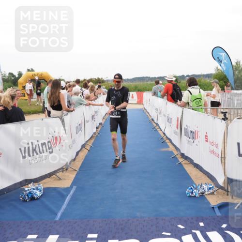 22.06.2025 - Viking Triathlon MichiJ http://msf.ph/oto/8130340 22.06.2025 15:30:33 Ziel 314 meine-sportfotos.de