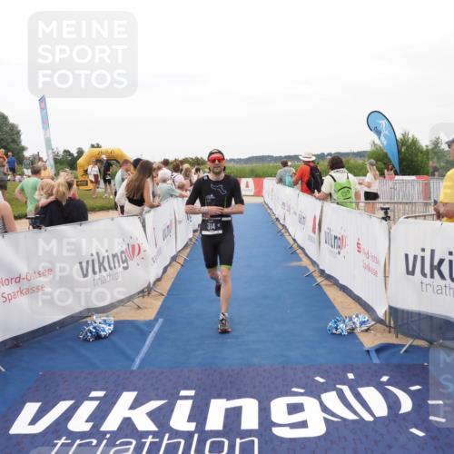 22.06.2025 - Viking Triathlon MichiJ http://msf.ph/oto/8130348 22.06.2025 15:30:34 Ziel 314 meine-sportfotos.de