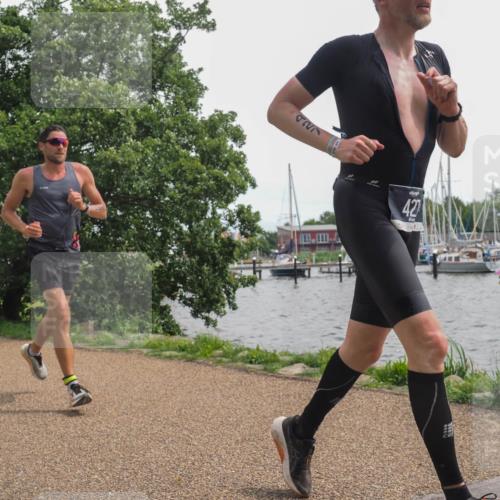 22.06.2025 - Viking Triathlon KatJ http://msf.ph/oto/8130410 22.06.2025 14:02:33 Laufen 427, 603, 632, 643 meine-sportfotos.de
