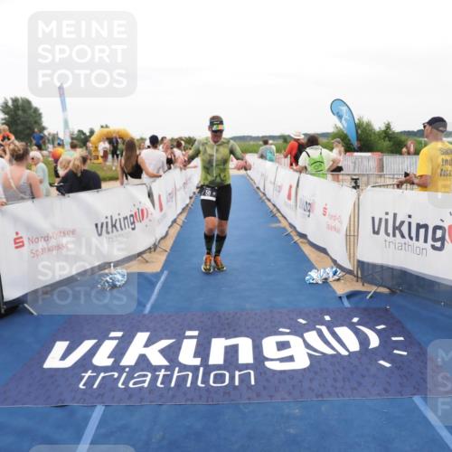 22.06.2025 - Viking Triathlon MichiJ http://msf.ph/oto/8130461 22.06.2025 15:30:48 Ziel 50, 386 meine-sportfotos.de