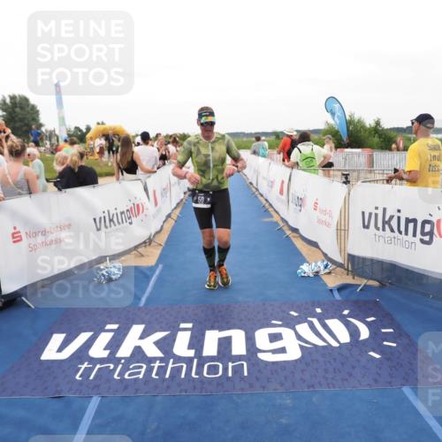 22.06.2025 - Viking Triathlon MichiJ http://msf.ph/oto/8130467 22.06.2025 15:30:48 Ziel 50, 386 meine-sportfotos.de