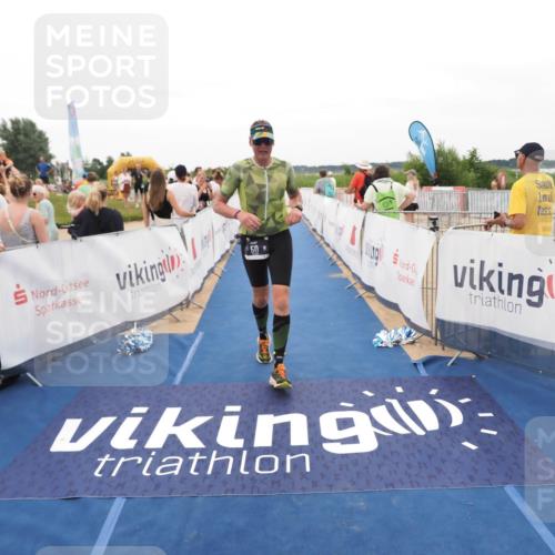22.06.2025 - Viking Triathlon MichiJ http://msf.ph/oto/8130469 22.06.2025 15:30:49 Ziel 50, 386 meine-sportfotos.de