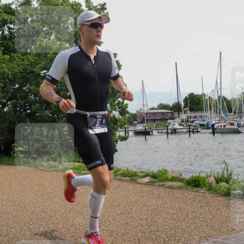22.06.2025 - Viking Triathlon KatJ http://msf.ph/oto/8130477 22.06.2025 14:02:49 Laufen 97, 241, 386, 657 meine-sportfotos.de