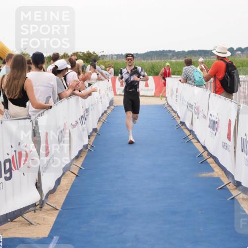 22.06.2025 - Viking Triathlon MichiJ http://msf.ph/oto/8130490 22.06.2025 15:31:03 Ziel 269 meine-sportfotos.de
