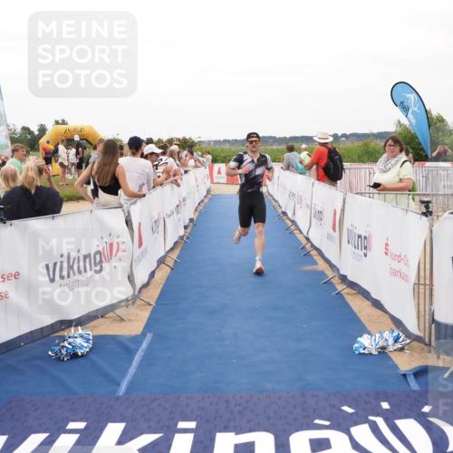 22.06.2025 - Viking Triathlon MichiJ http://msf.ph/oto/8130506 22.06.2025 15:31:04 Ziel 269 meine-sportfotos.de