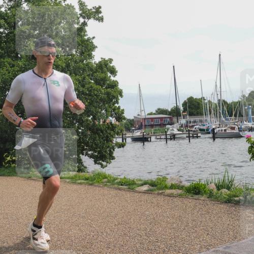 22.06.2025 - Viking Triathlon KatJ http://msf.ph/oto/8130508 22.06.2025 14:02:53 Laufen 386, 657 meine-sportfotos.de