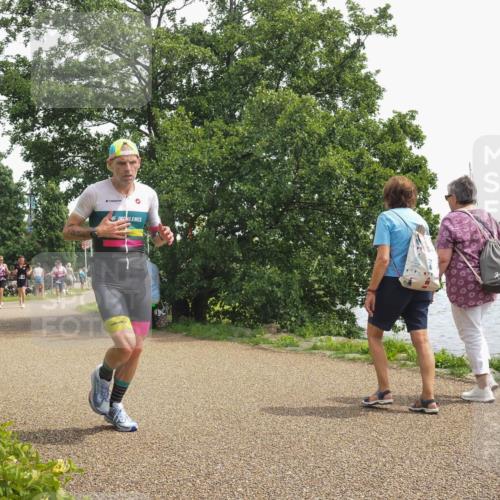 22.06.2025 - Viking Triathlon KatJ http://msf.ph/oto/8130522 22.06.2025 14:03:01 Laufen 289 meine-sportfotos.de