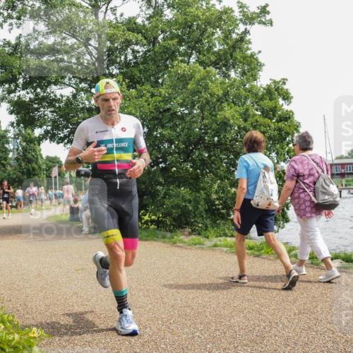 22.06.2025 - Viking Triathlon KatJ http://msf.ph/oto/8130526 22.06.2025 14:03:01 Laufen 289 meine-sportfotos.de