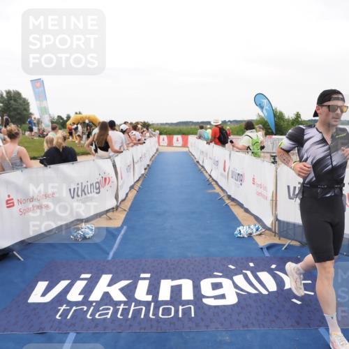 22.06.2025 - Viking Triathlon MichiJ http://msf.ph/oto/8130536 22.06.2025 15:31:06 Ziel 269 meine-sportfotos.de