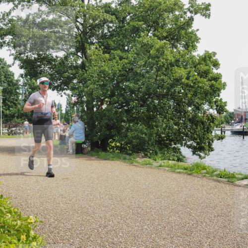 22.06.2025 - Viking Triathlon KatJ http://msf.ph/oto/8130552 22.06.2025 14:03:29 Laufen 326, 334 meine-sportfotos.de