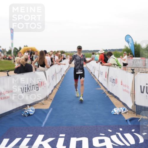 22.06.2025 - Viking Triathlon MichiJ http://msf.ph/oto/8130588 22.06.2025 15:31:19 Ziel 500 meine-sportfotos.de