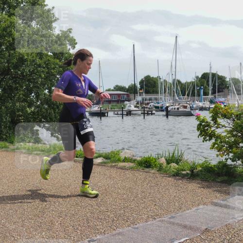 22.06.2025 - Viking Triathlon KatJ http://msf.ph/oto/8130605 22.06.2025 14:03:50 Laufen 243 meine-sportfotos.de