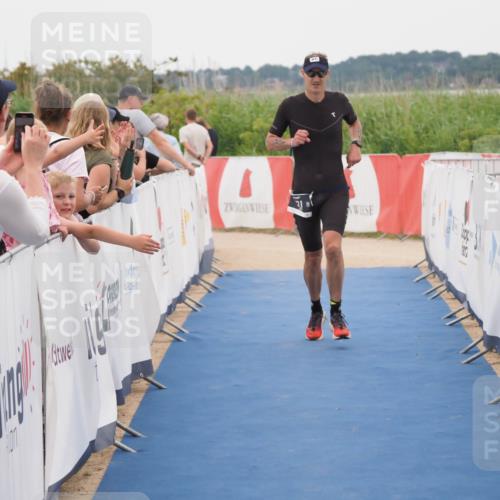 22.06.2025 - Viking Triathlon MichiJ http://msf.ph/oto/8130621 22.06.2025 15:31:55 Ziel 331 meine-sportfotos.de