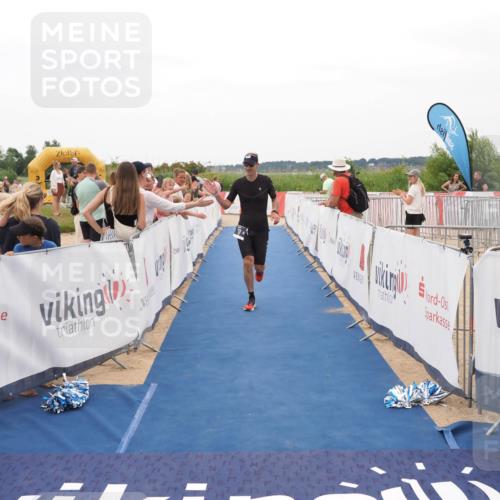 22.06.2025 - Viking Triathlon MichiJ http://msf.ph/oto/8130658 22.06.2025 15:31:57 Ziel 331 meine-sportfotos.de