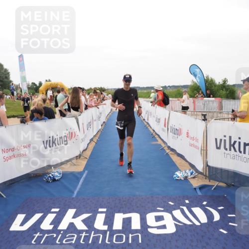 22.06.2025 - Viking Triathlon MichiJ http://msf.ph/oto/8130671 22.06.2025 15:31:58 Ziel 331 meine-sportfotos.de