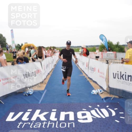 22.06.2025 - Viking Triathlon MichiJ http://msf.ph/oto/8130672 22.06.2025 15:31:58 Ziel 331 meine-sportfotos.de