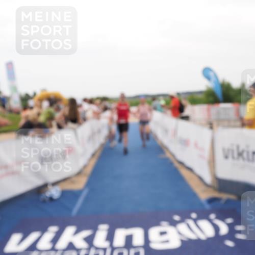 22.06.2025 - Viking Triathlon MichiJ http://msf.ph/oto/8130699 22.06.2025 15:32:14 Ziel 632 meine-sportfotos.de