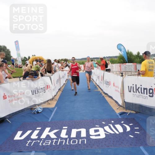 22.06.2025 - Viking Triathlon MichiJ http://msf.ph/oto/8130703 22.06.2025 15:32:14 Ziel 632 meine-sportfotos.de