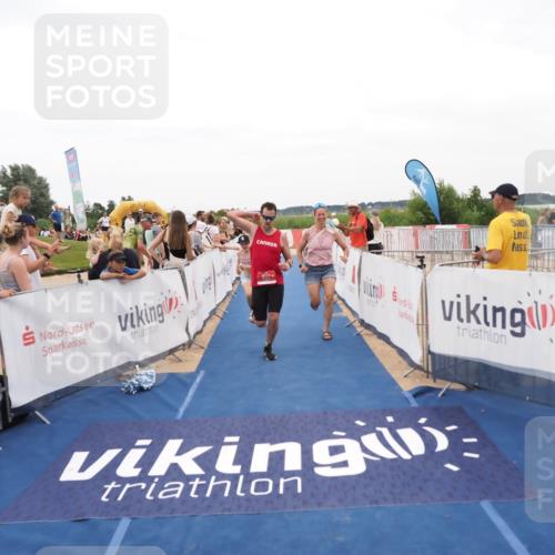 22.06.2025 - Viking Triathlon MichiJ http://msf.ph/oto/8130707 22.06.2025 15:32:15 Ziel 632 meine-sportfotos.de