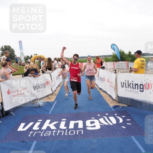22.06.2025 - Viking Triathlon MichiJ http://msf.ph/oto/8130710 22.06.2025 15:32:15 Ziel 632 meine-sportfotos.de