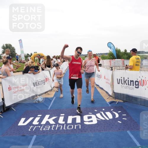 22.06.2025 - Viking Triathlon MichiJ http://msf.ph/oto/8130712 22.06.2025 15:32:16 Ziel 632 meine-sportfotos.de